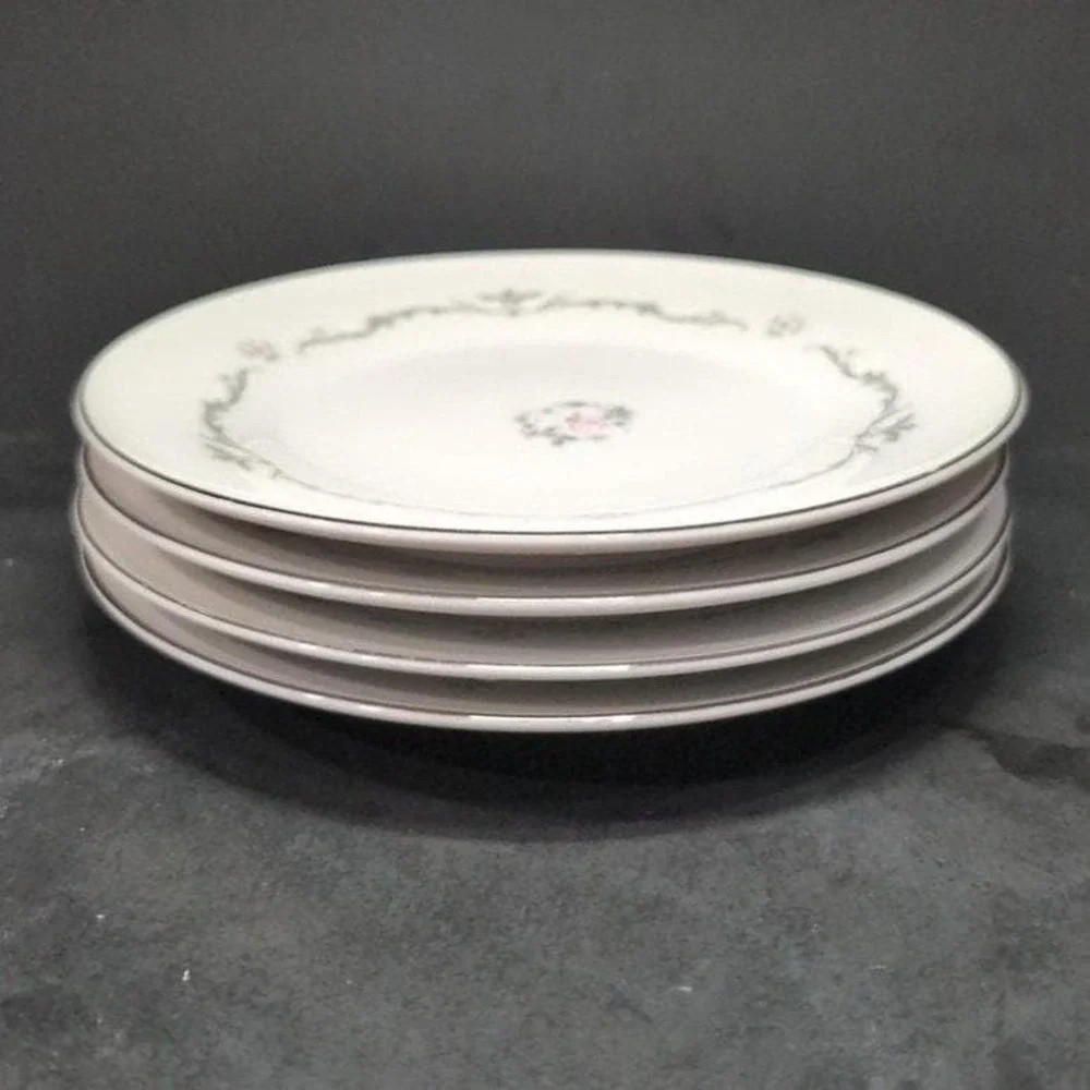 Signature Collection Petite Bouquet‎ Bread Plates, Set Of 4, Floral Tableware